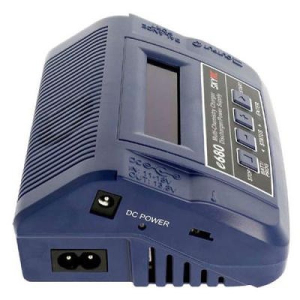 Зарядний пристрій SkyRC e680 8A/80W з/БП універсальний (SK-100149)