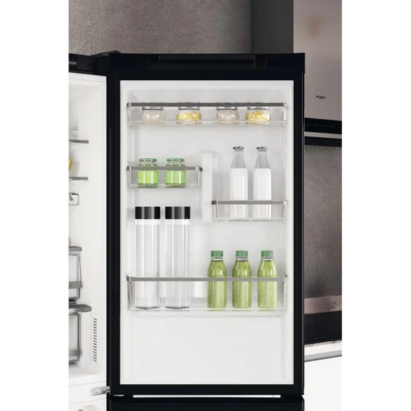 Холодильник з морозильною камерою Whirlpool W7X 83T KS 2