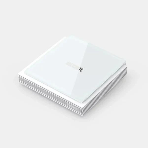 Стаціонарний медіаплеєр MECOOL KM2 Plus Deluxe 4/32GB