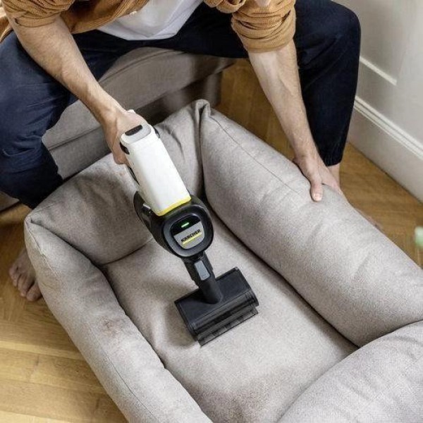 Вертикальний + ручний пилосос (2в1) Karcher VC 4 Cordless myHome Pet (1.198-633.0)