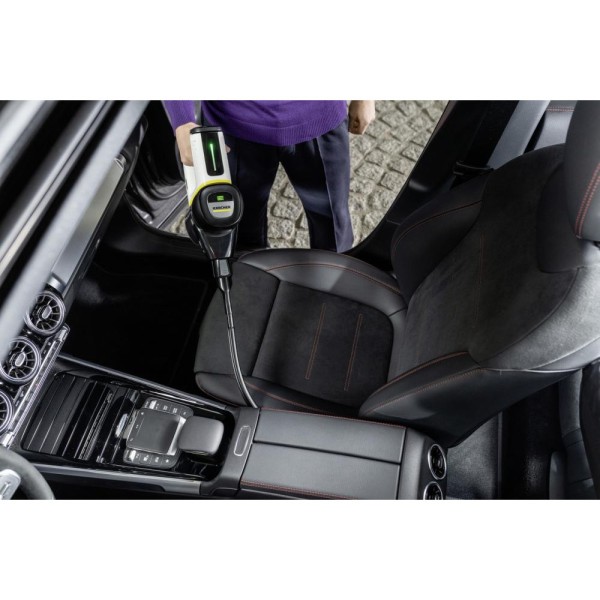 Вертикальний + ручний пилосос (2в1) Karcher VC 7 Cordless yourMax Car (1.198-712.0)