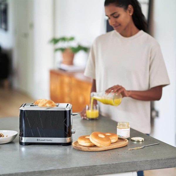 Тостер Russell Hobbs Structure Black 28091-56