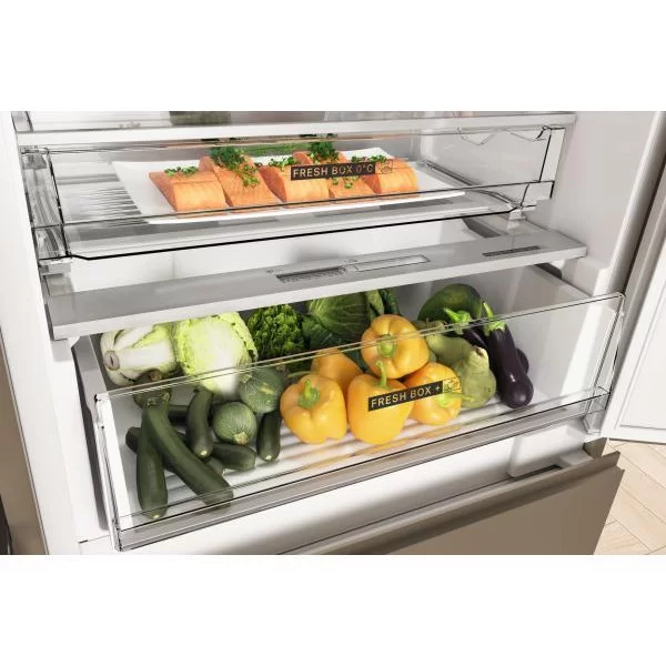 Холодильник з морозильною камерою Whirlpool WH SP70 T232 P